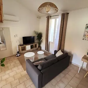 Apartamento La Tour Des Teinturiers - Ac Clim - Wifi - Balcon, Aviñón