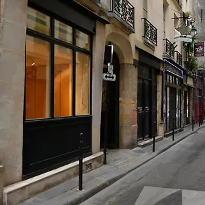 My Story Up , Parigi Francia